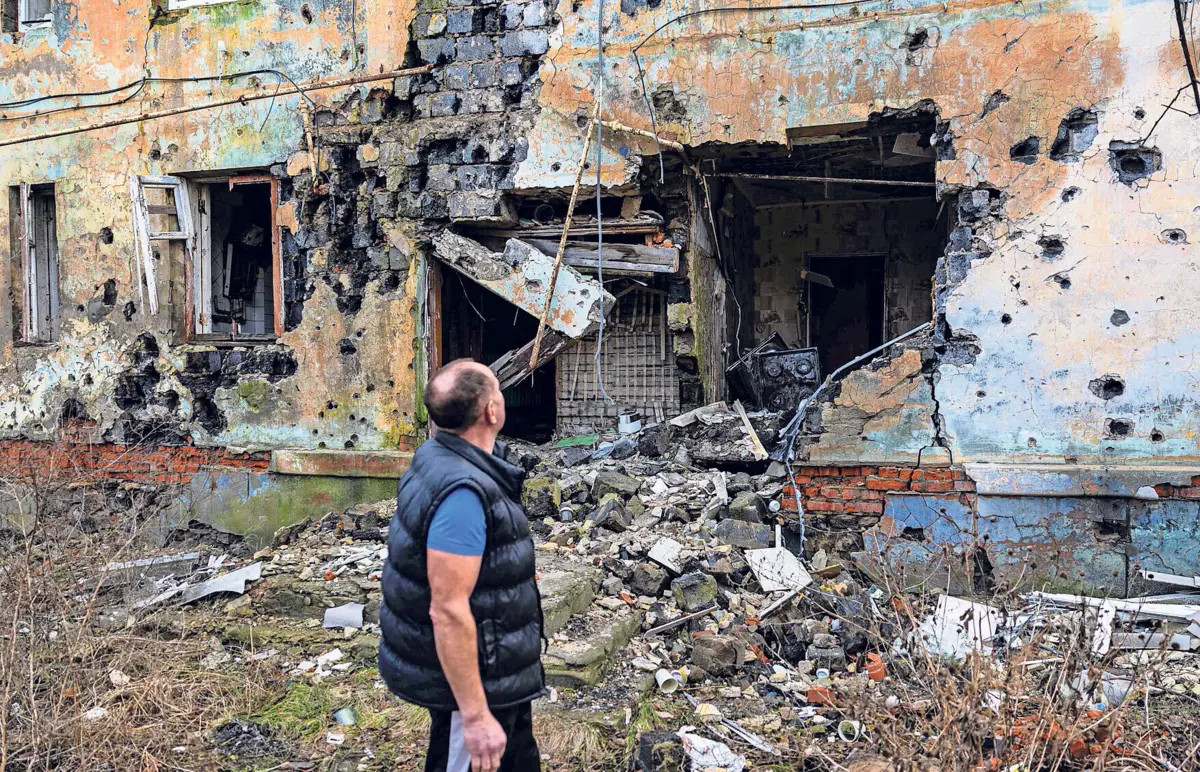 Imagem de contexto do artigo Oleksandr foi torturado pelos russos com choques elétricos. "Saltava até ao teto"