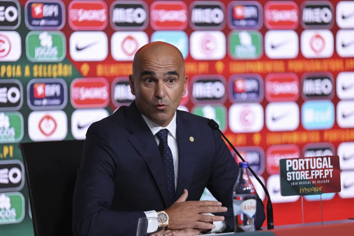 Roberto Martínez explicou as decisões na convocatória da seleção nacional