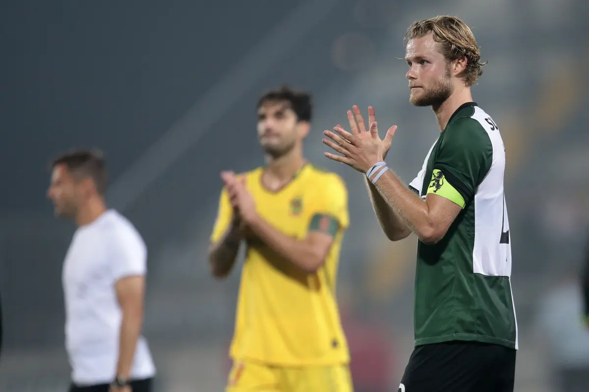 Leões têm três pontos em dois jogos na prova