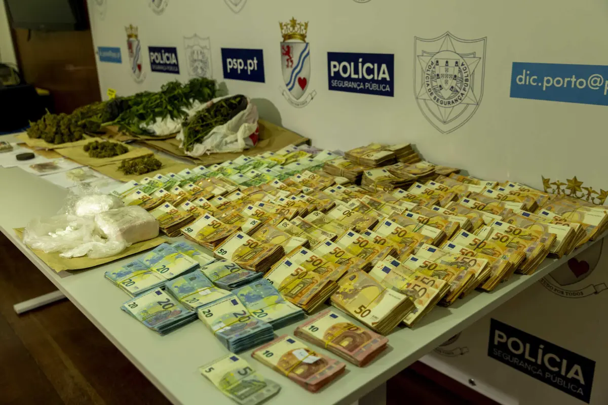 PSP mostrou dinheiro apreendido
