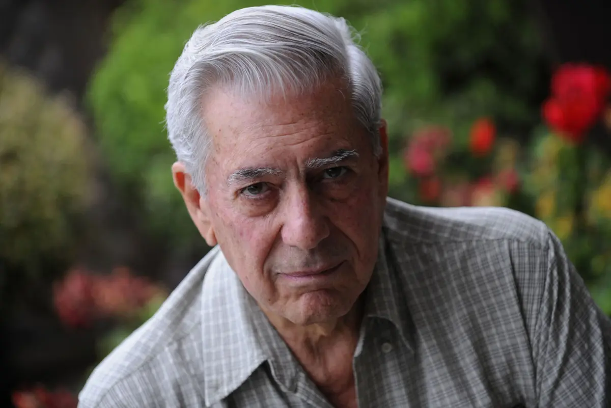 Mario Vargas Llosa, Nobel da Literatura em 2010, morreu no domingo, aos 89 anos