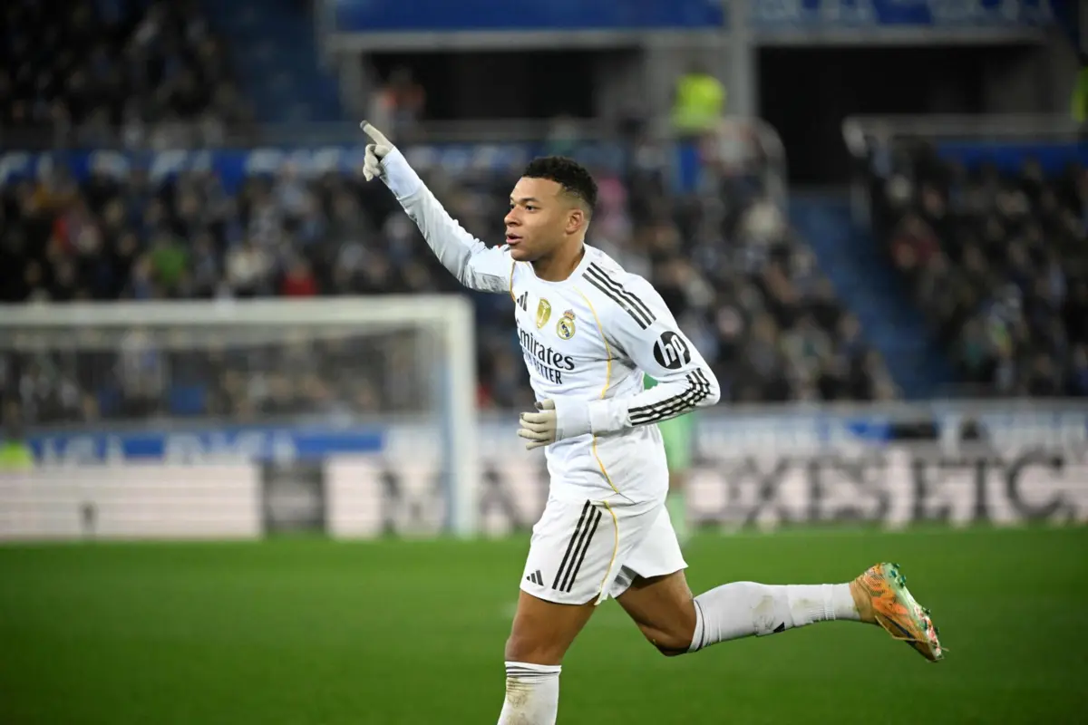 Mbappé saiu para o Real Madrid em 2024 a custo zero