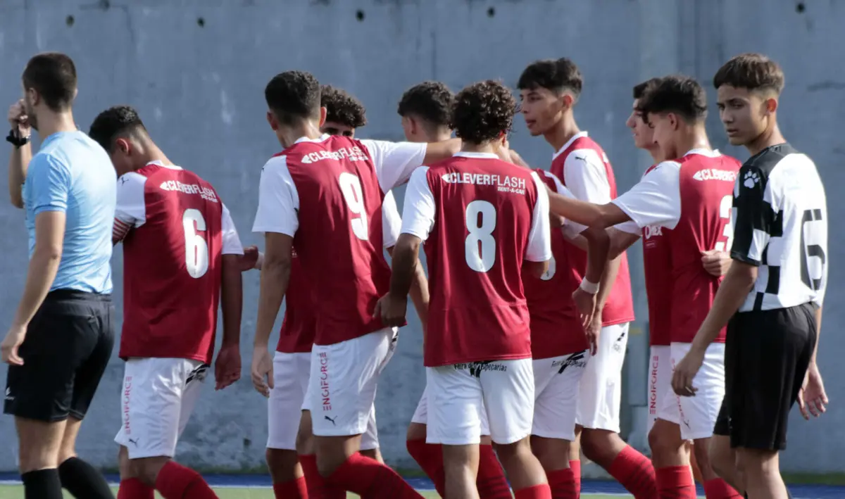 Guerreiros não tiram o pé do acelerador