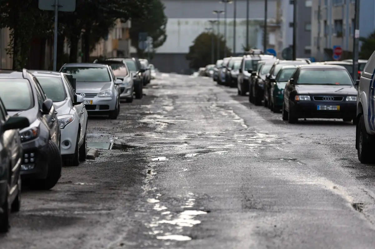 Carros eram desmantelados e vendidos em peças