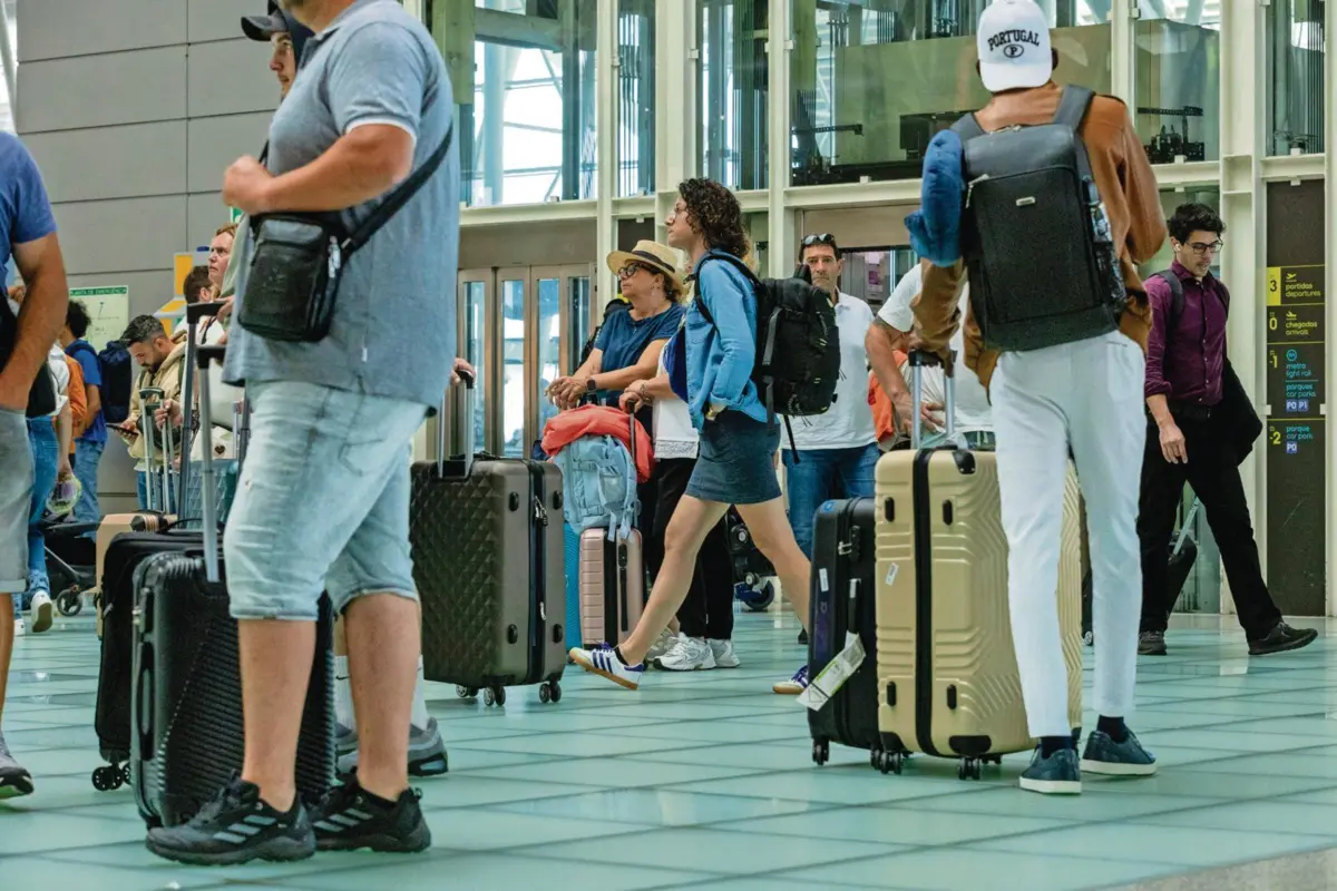 Emigrantes em França enviam mais dinheiro