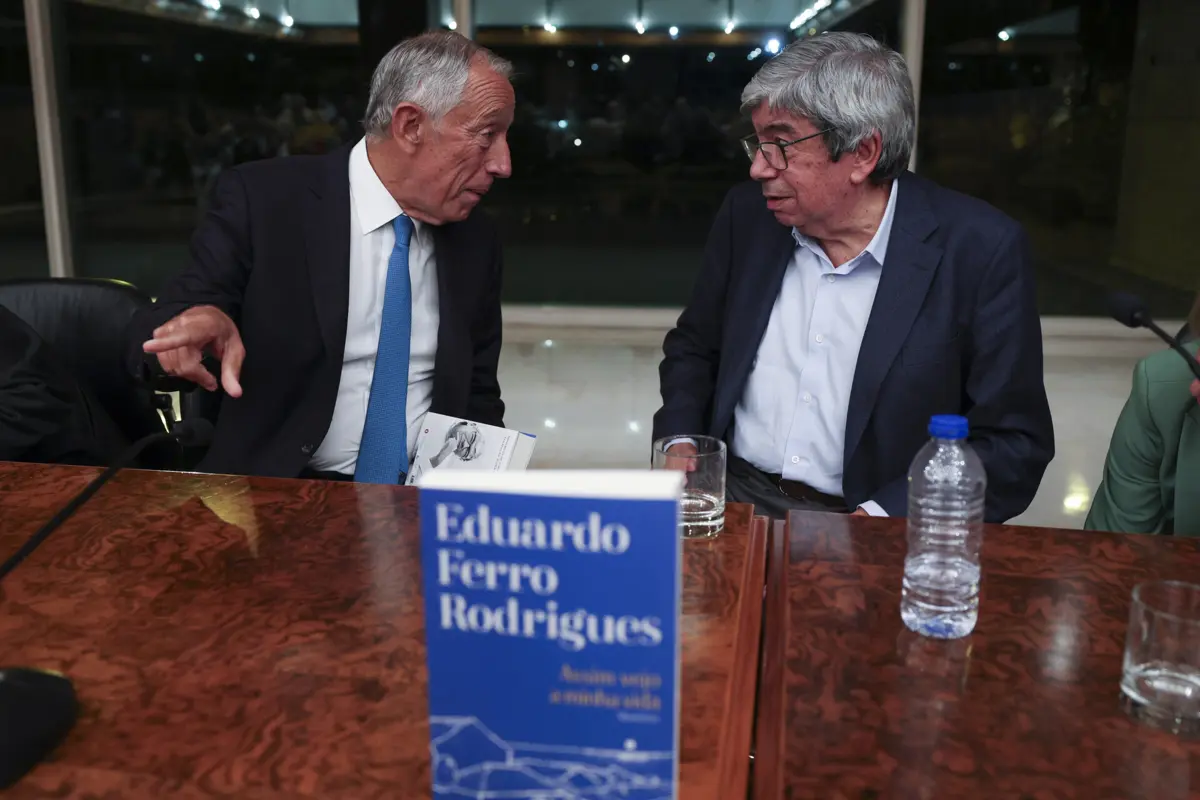 Imagem de contexto do artigo Ferro Rodrigues: "No dia em que a geringonça acabou, disse para não contarem mais comigo"