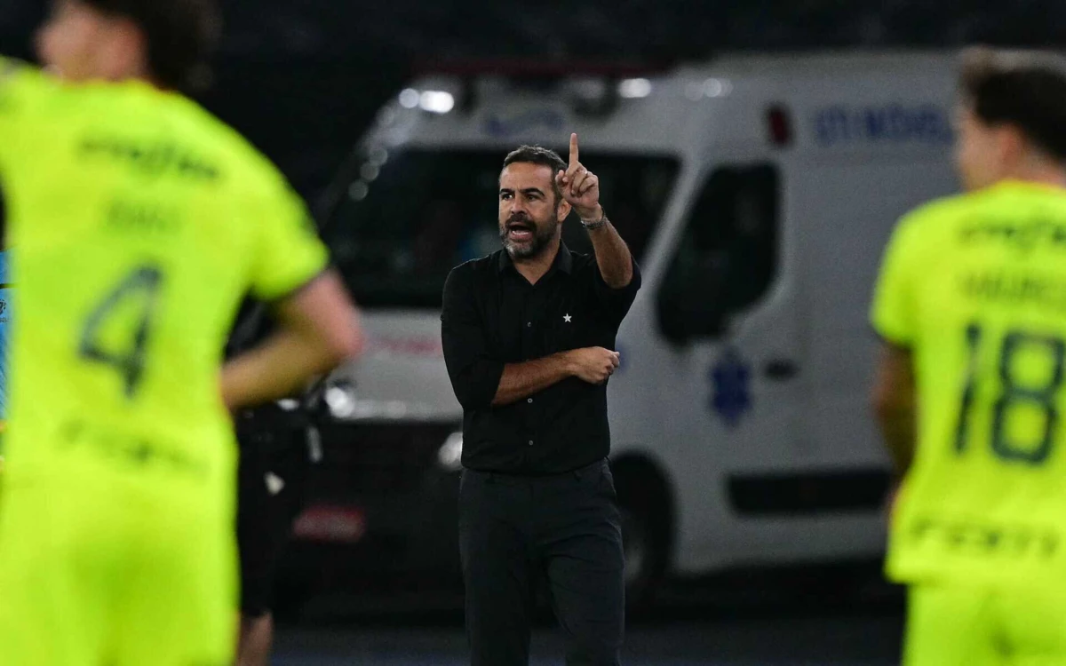 Artur Jorge é o treinador do Botafogo