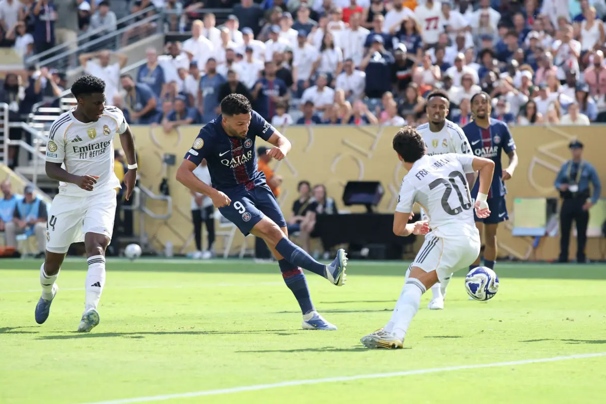 Gonçalo Ramos feliz