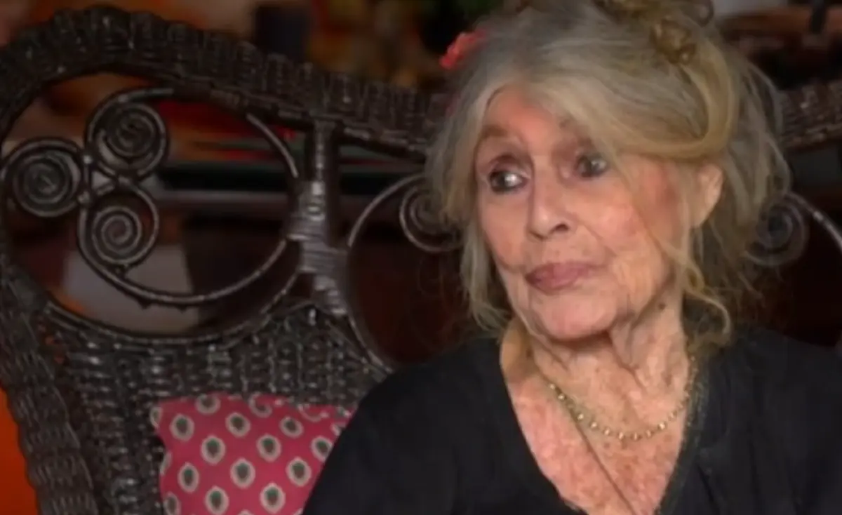 Sentença por agressão sexual perpetrada por Gérard Depardieu deverá ser revelada esta terça-feira, 13 de maio