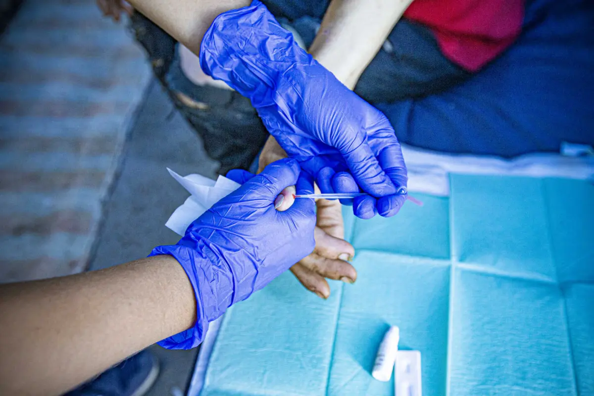 Maioria dos casos são do sexo masculino e em contexto de transmissão sexual