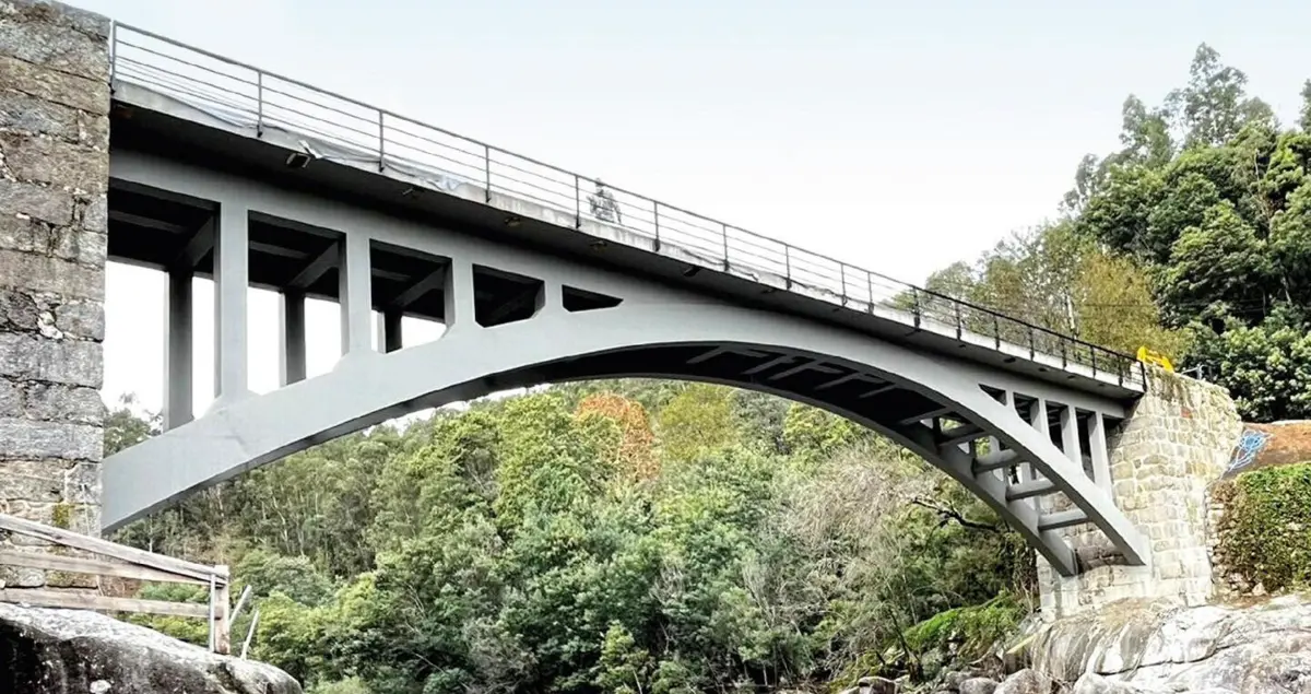 Ponte do Bôco apresentava fissuras