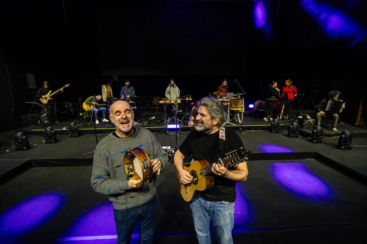 Xabier Díaz e Daniel Pereira Cristo no ensaoi geral que antecede o espetáculo desta segunda-feira a noite