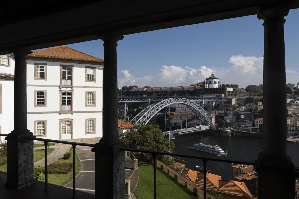Instalações do seminário e hotel a construir têm vistas únicas para o rio Douro