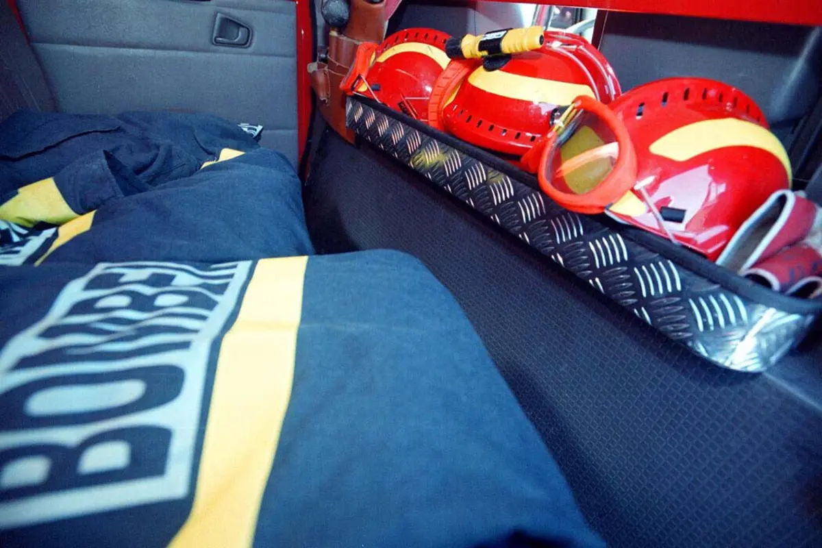 Imagem de contexto do artigo Dois feridos graves numa colisão entre carros em Lousada