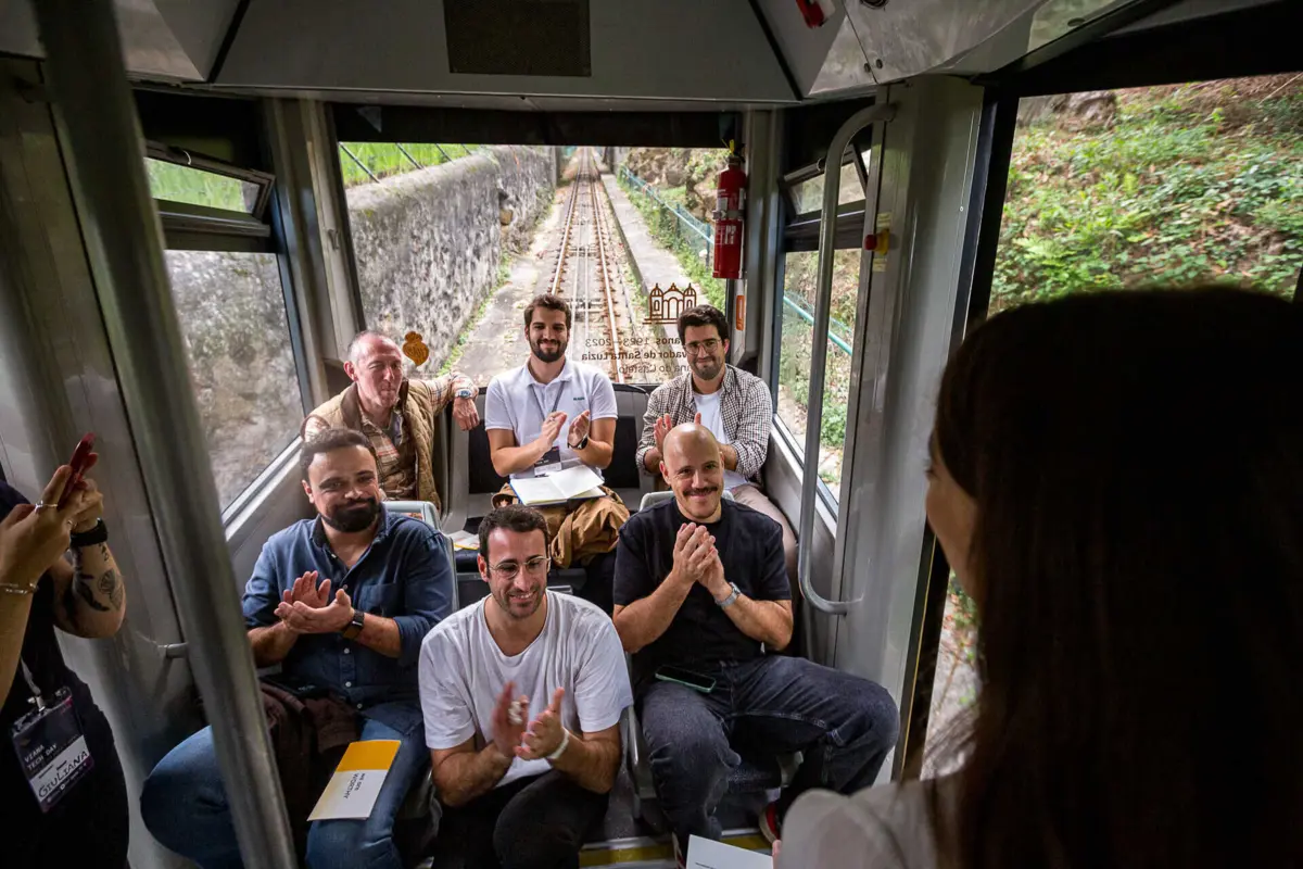 A dupla do "Guia Comercial de Viana do Castelo" levou o primeiro prémio