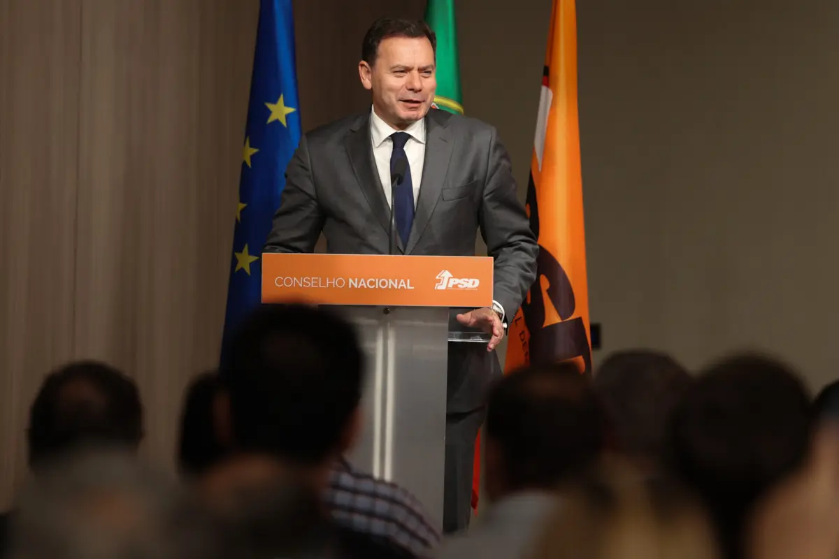 O primeiro-ministro Luís Montenegro