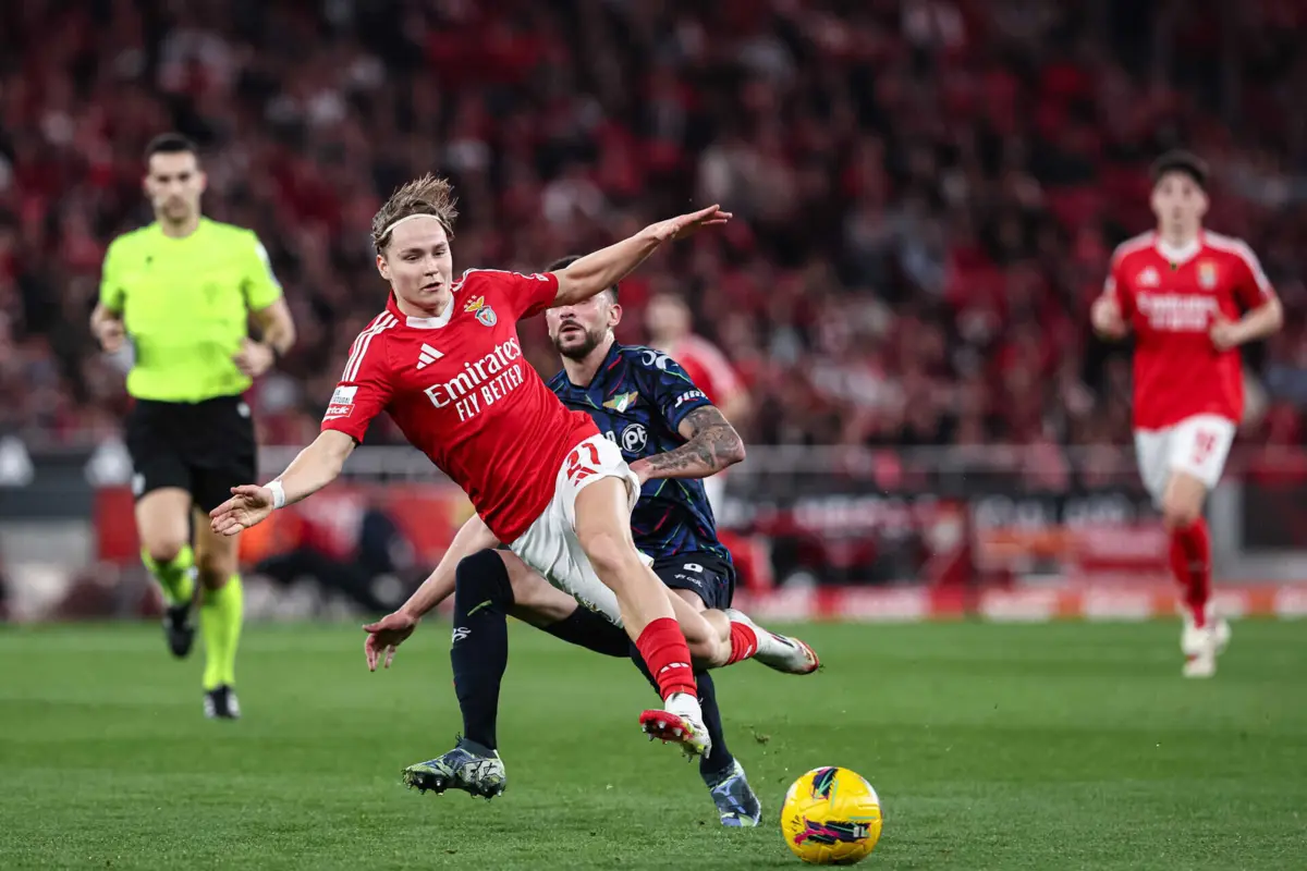 Avançado norueguês leva 35 jogos, quatro golos e sete assistências esta época