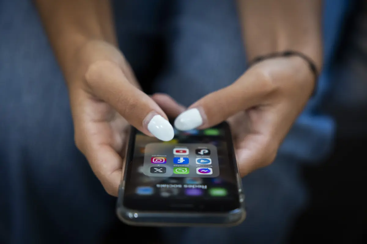 Há cada vez mais influenciadores que utilizam as redes sociais como o Tik Tok, o Instagram, o Linkedin ou o Facebook para dar conselhos e dicas financeiras