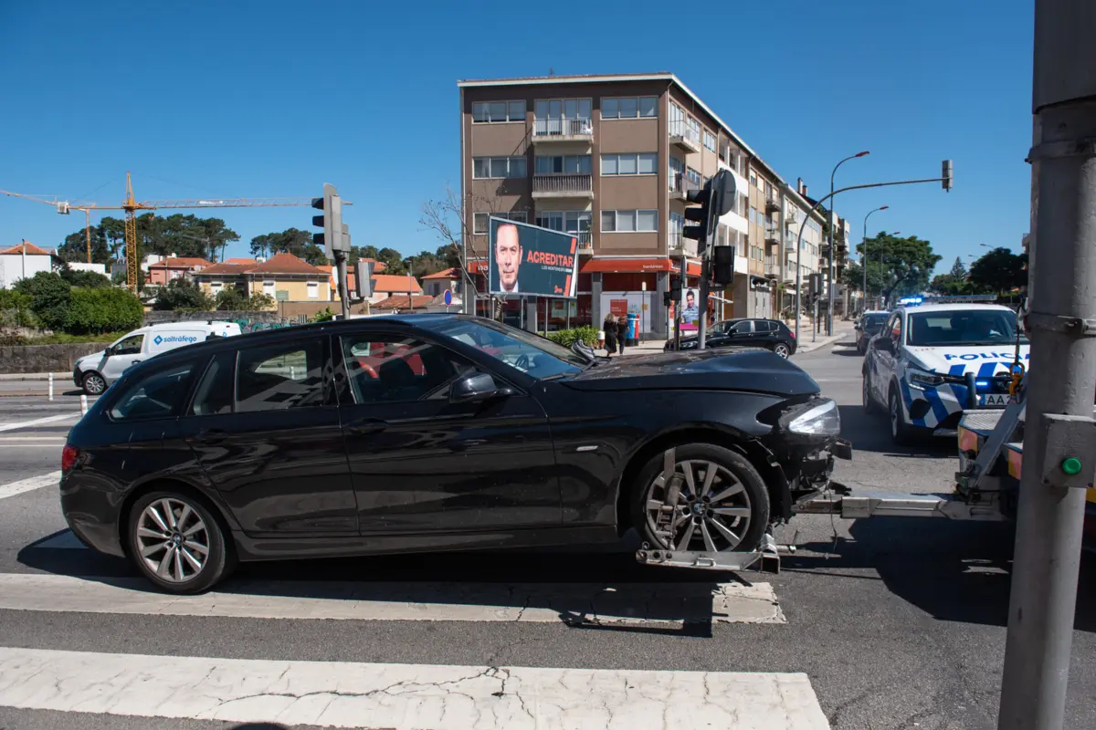 Arguido fugiu à PSP em carrinha BMW e feriu com gravidade procurador