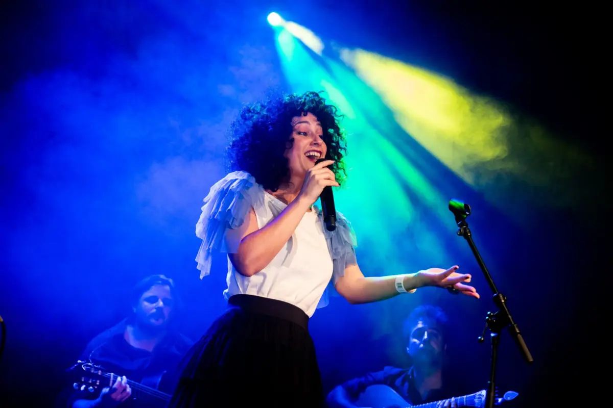 Cristina Clara vai apresentar o tema na segunda semifinal do festival, este sábado