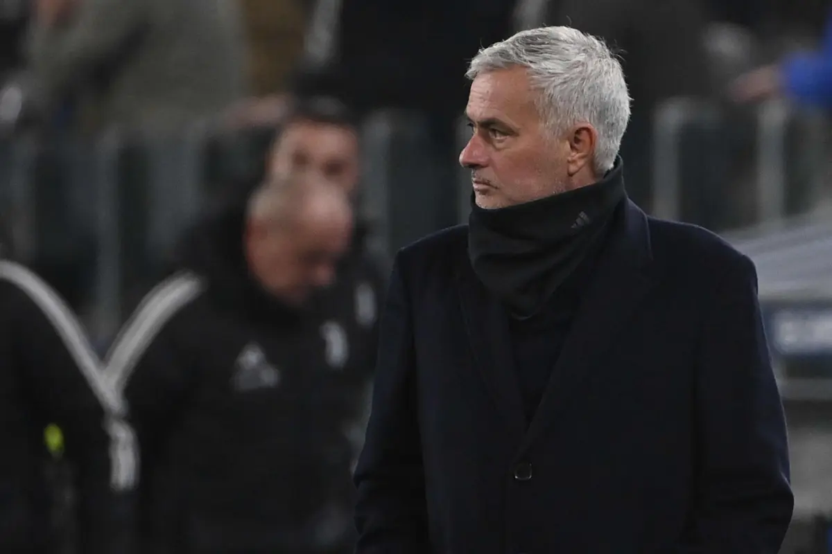 José Mourinho, treinador do Benfica