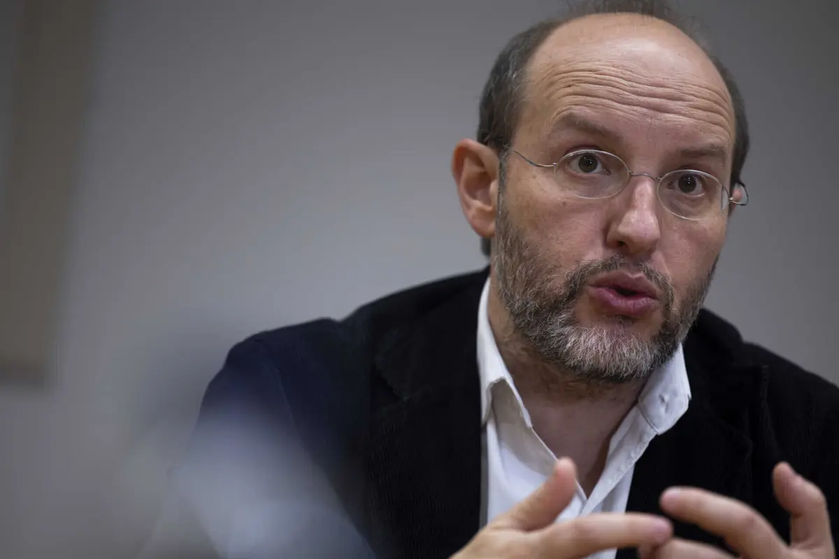 O porta-voz do Livre Rui Tavares propôs um “Programa Regressar” para a saúde, com incentivos para o regresso ao país de profissionais de saúde emigrados