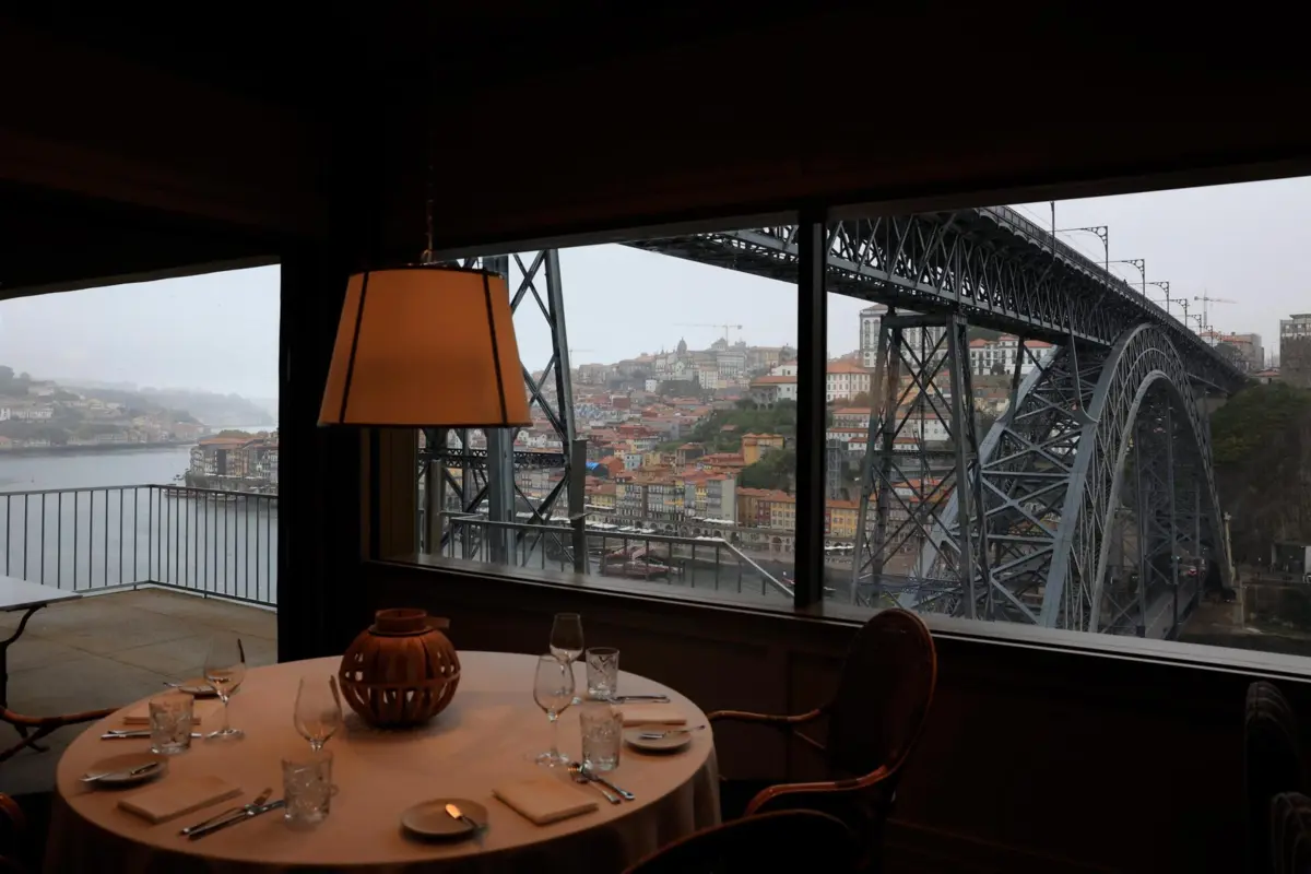 Restaurante Ponte de Ferro, em Vila Nova de Gaia
