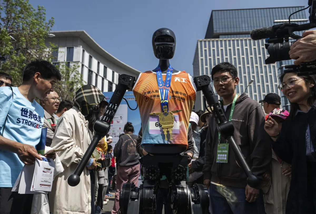 "Tiangong Ultra" venceu a competição, com um tempo de duas horas e 40 minutos