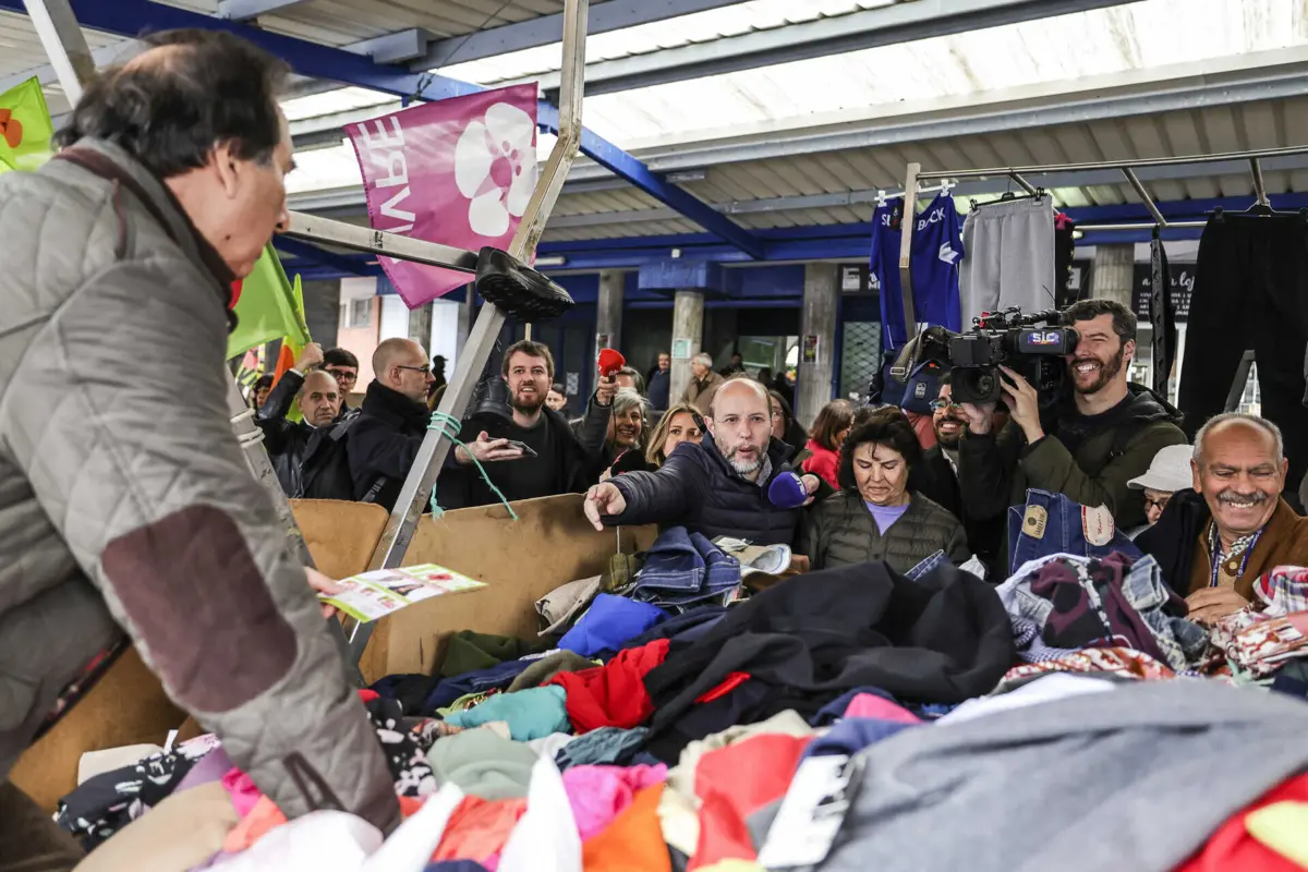 Imagem de contexto do artigo Livre é essencial para a "diferença de tom" e a "maturidade" à esquerda