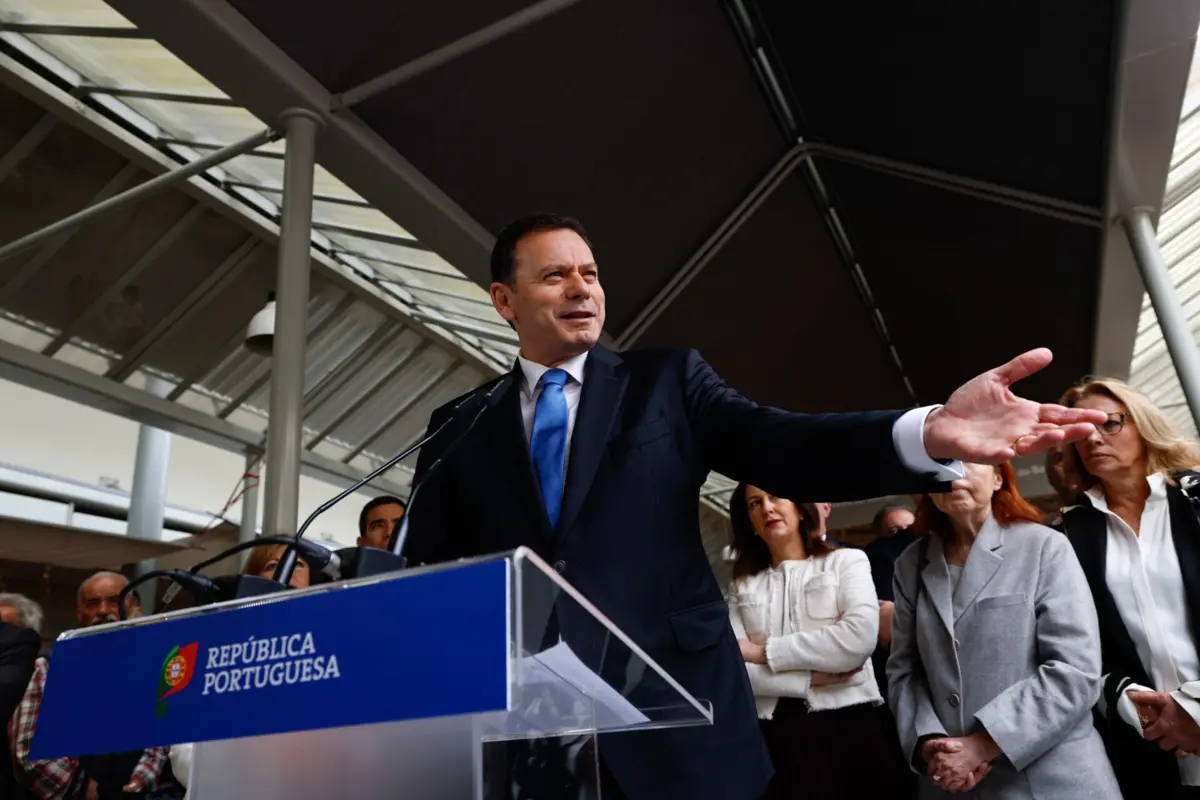 Imagem de contexto do artigo AD prevê salário mínimo de 1100 euros e nenhum pensionista abaixo de 870 euros