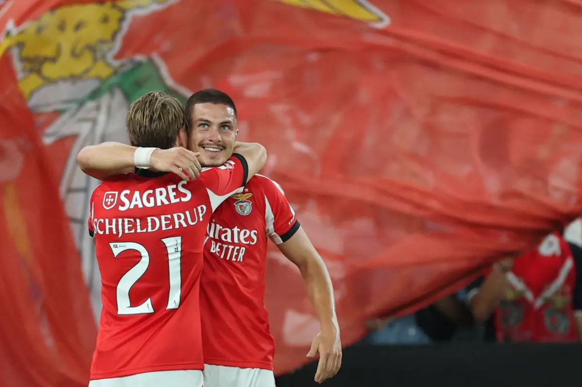 Ivanovic marcou o primeiro golo encarnado