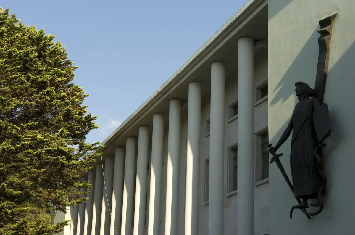 Cadastrado foi ouvido no Tribunal de Leiria e ficou em prisão preventiva