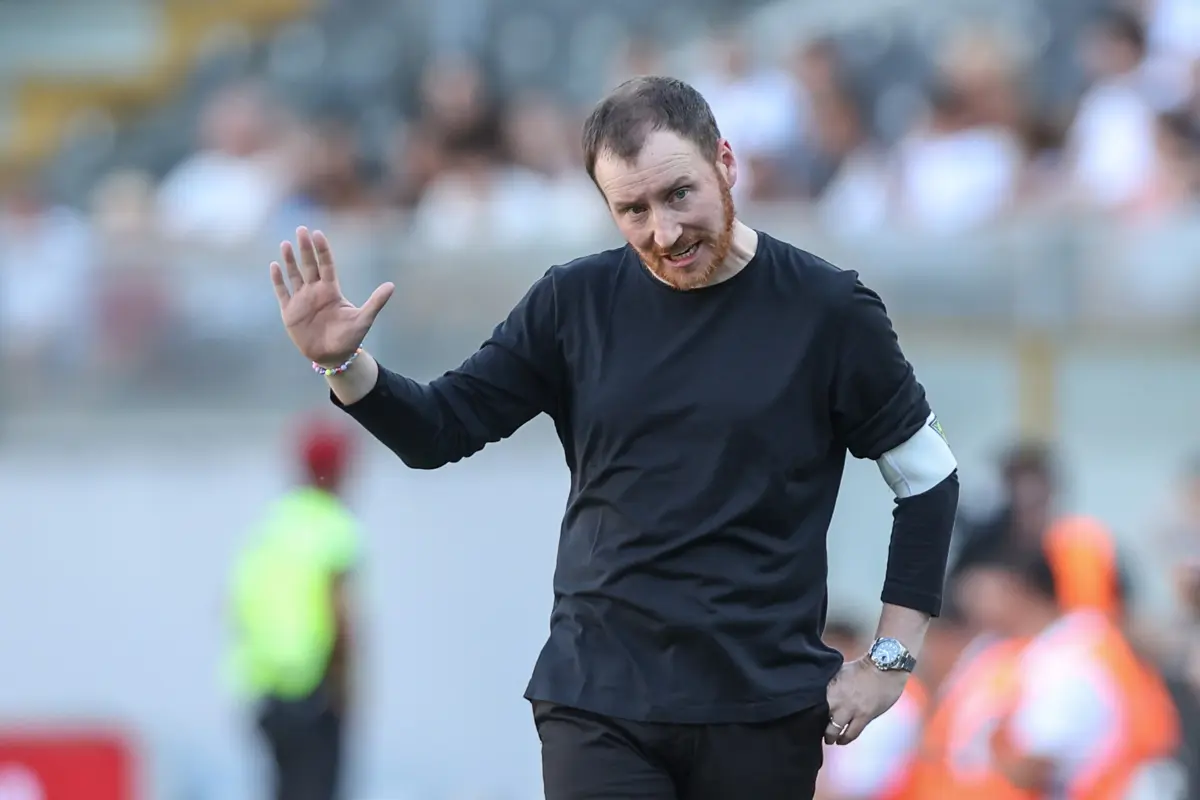 Ian Cathro, treinador do Estoril Praia