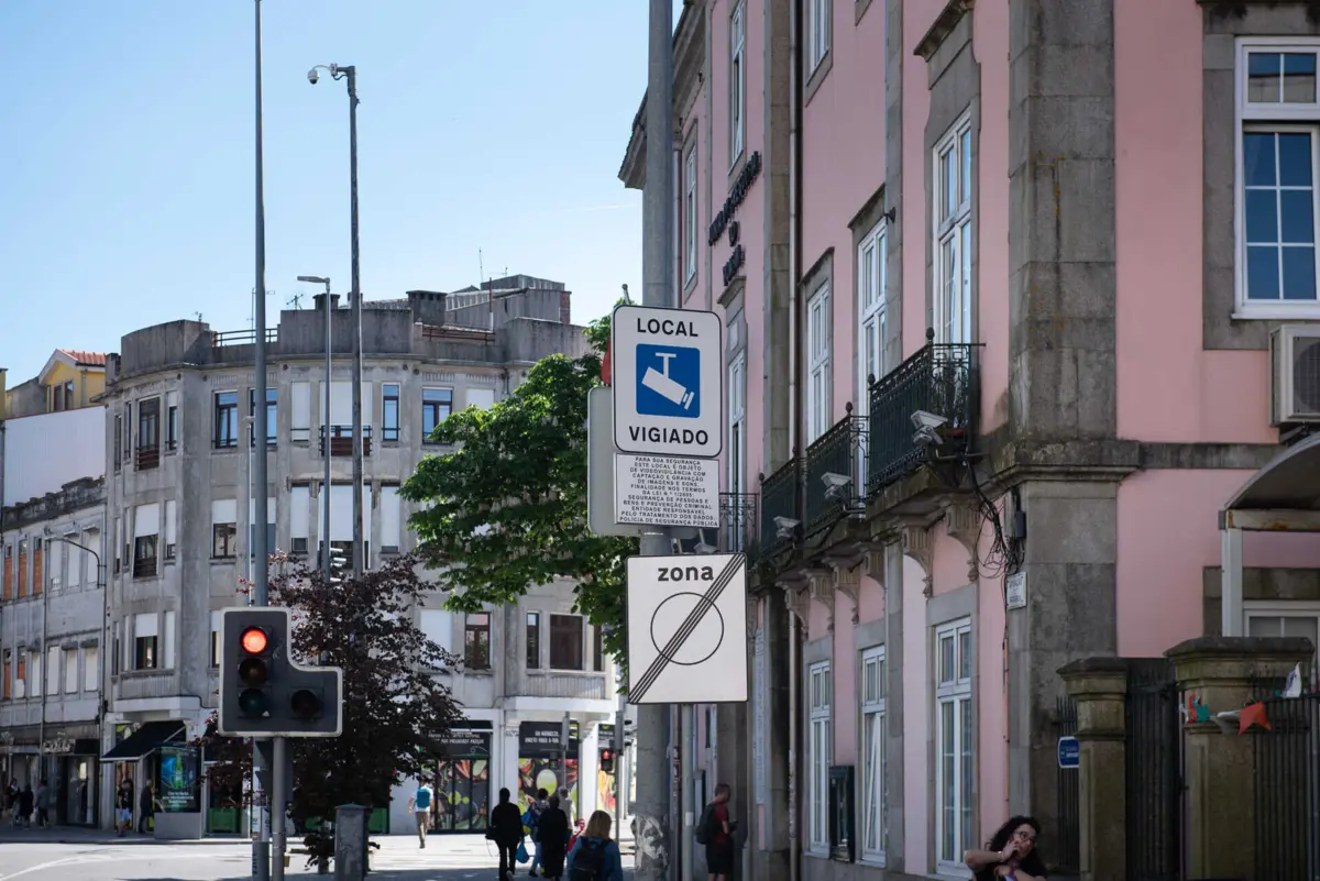 Imagem de contexto do artigo Convocada concentração em solidariedade com os imigrantes no Campo 24 de Agosto