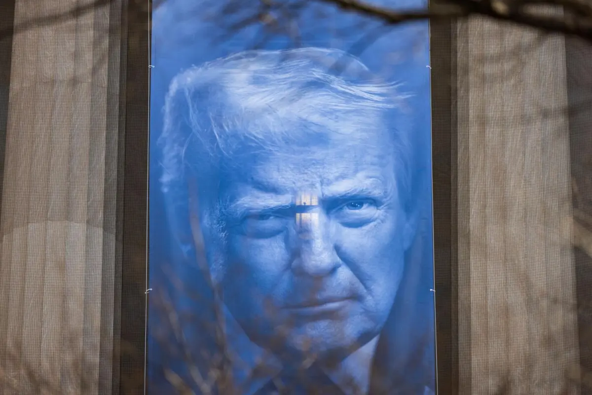 Imagem de contexto do artigo Trump assinou taxa global de 10% após chumbo do Supremo Tribunal