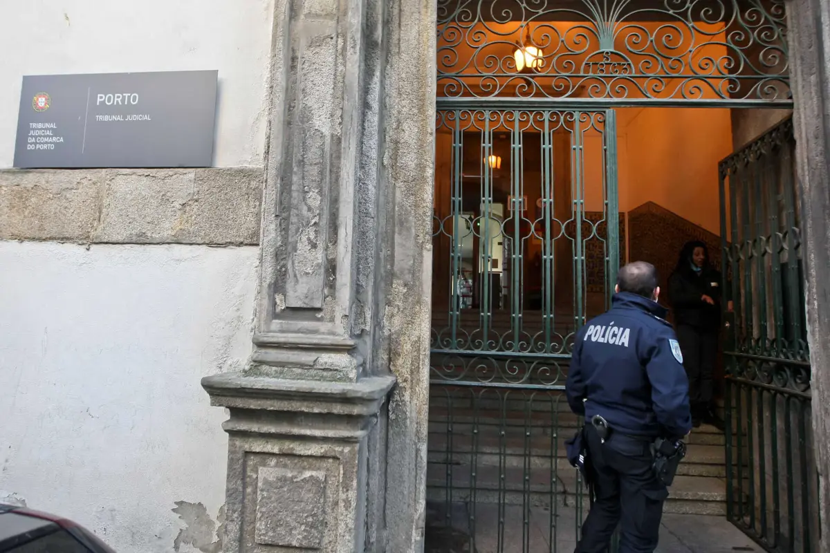 Arguidos foarm absolvidos no Tribunal de S. João Novo, no Porto