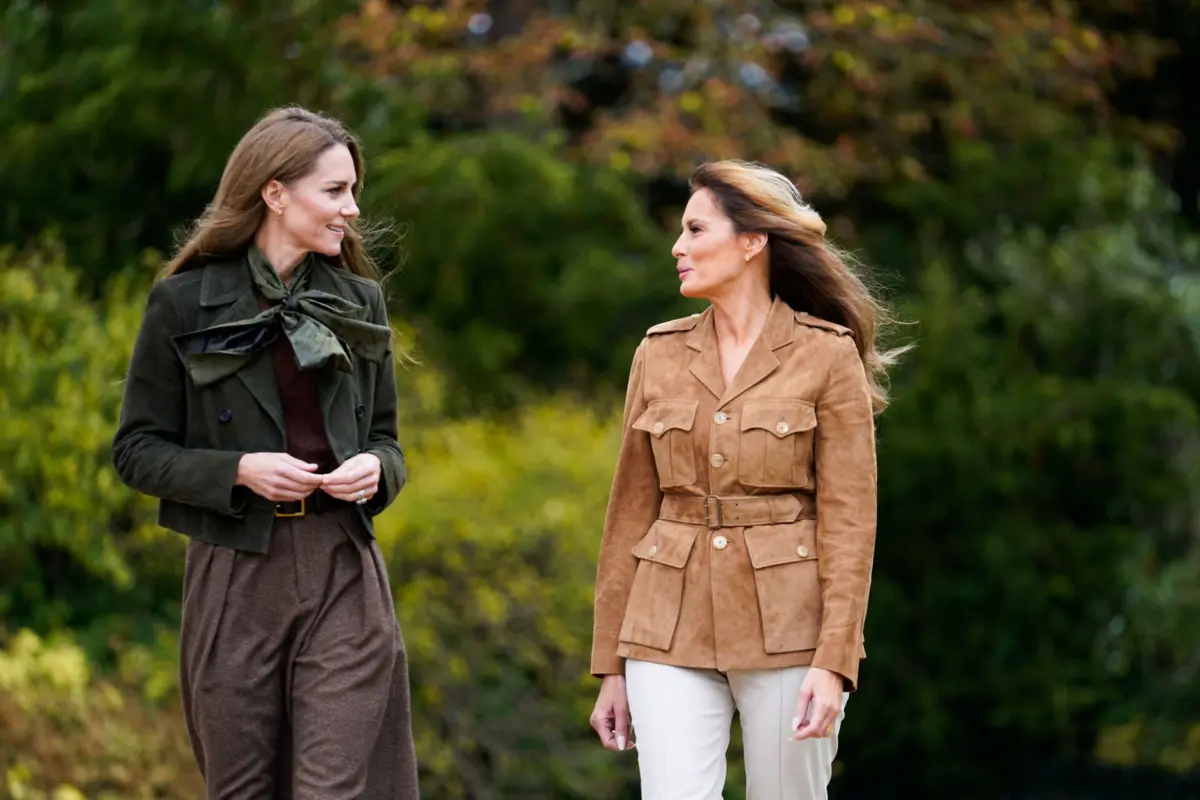 TOPSHOT - Britain's Catherine, Princess of Wales and US First Lady Melania Trump tour the gardens of Frogmore Cottage on the Windsor Estate, in Windsor, on September 18, 2025, during the second State Visit of US President Donald Trump. US President Donald Trump and his wife Melania were treated to a sumptuous royal state banquet in Windsor Castle Wednesday, rounding off the US president's first full day of a historic second state visit to Britain. (Photo by Nathan Howard / POOL / AFP)