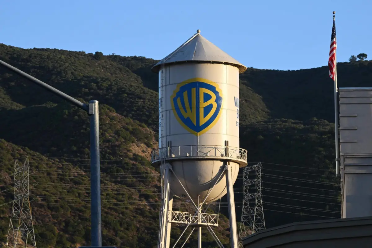 Warner Bros. Discovery recebeu ofertas da Netflix e da Paramount.