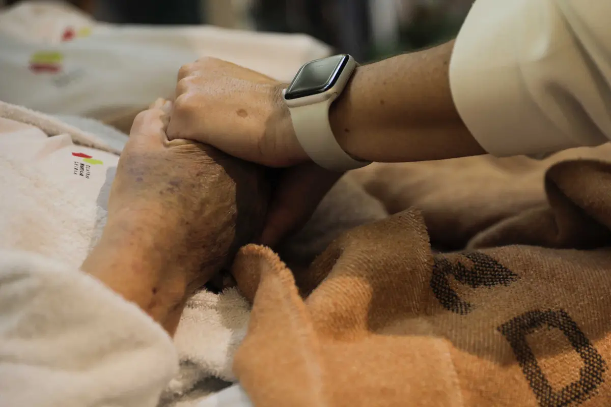 Partidos que apoiaram lei da eutanásia exigem regulamentação