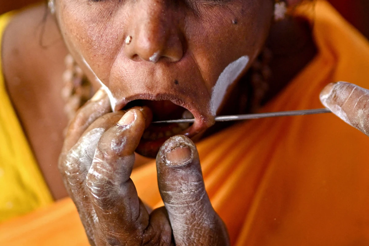 Os piercings faciais ainda são utilizados em diversas culturas