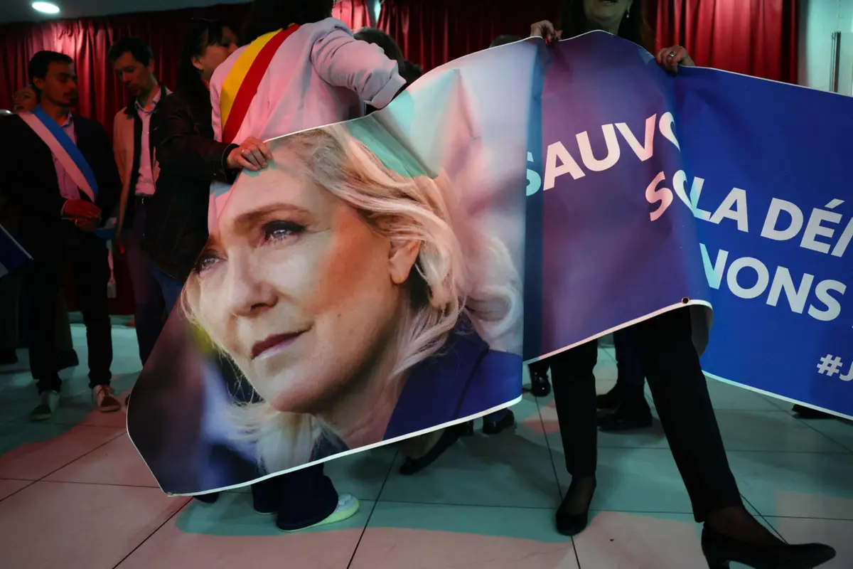 Imagem de contexto do artigo Primeiro-ministro francês critica protestos contra sentença a desfavor de Marine Le Pen