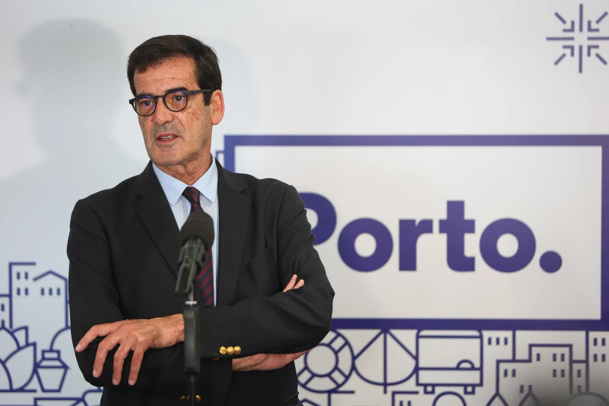 Rui Moreira entende que Governo deve aumentar os valores tranferidos para os municípios.