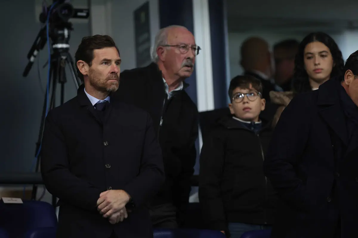André Villas-Boas esteve envolvido numa alegada altercação com dirigentes do Estrela da Amadora