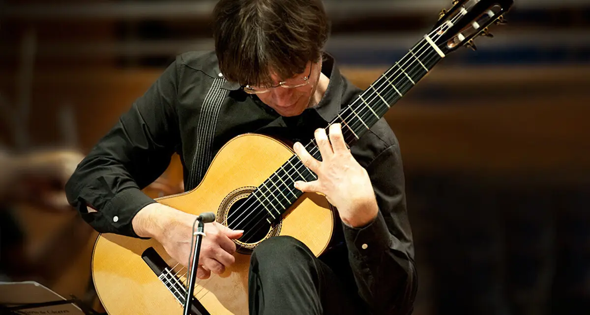 Joaquin Clerch, guitarrista, compositor e professor principal na Robert Schumann Hochschule