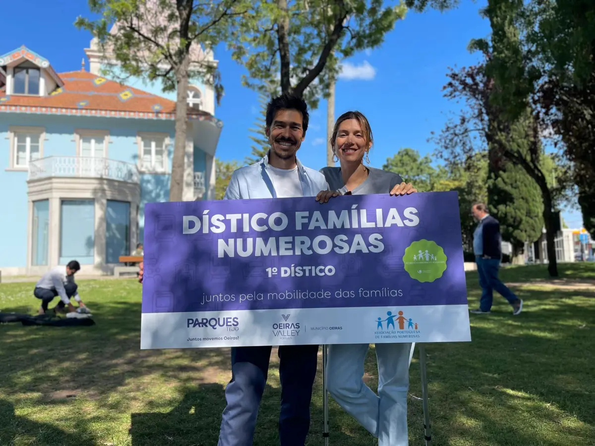 Família de Francisco Garcia foi uma das primeiras a receber o dístico