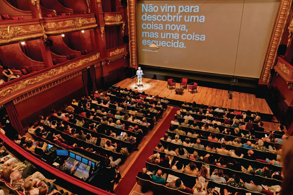 Pedro Sobrado, presidente do conselho de administração do TNSJ, lançou a nova temporada