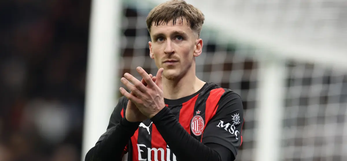 Imagem de contexto do artigo AC Milan renova com internacional belga Alexis Saelemaekers até 2031