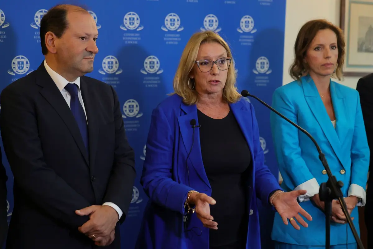 Imagem de contexto do artigo Governo não tem linhas vermelhas na negociação de alterações à lei laboral