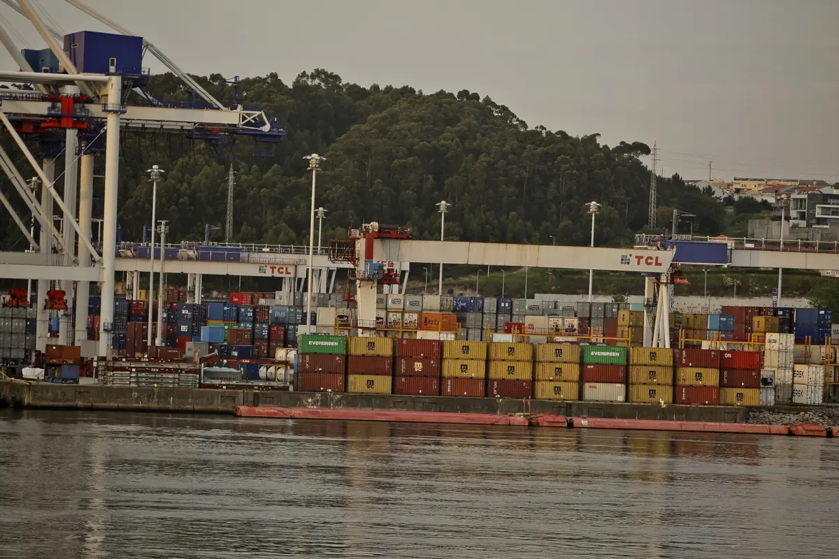 Contentor com a droga cengou pelo porto de Leixões