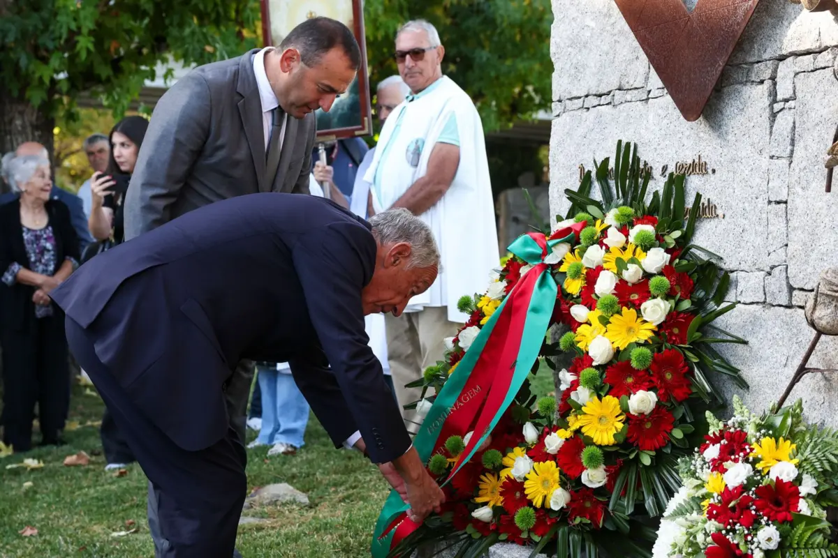 Marcelo participou na cerimónia de homenagem às vítimas do grande incêndio que devastou o concelho de Vouzela em 2017